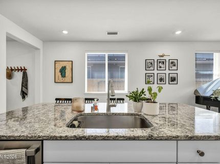 1092 Dapple Drive, Minden, NV 89423 Photo