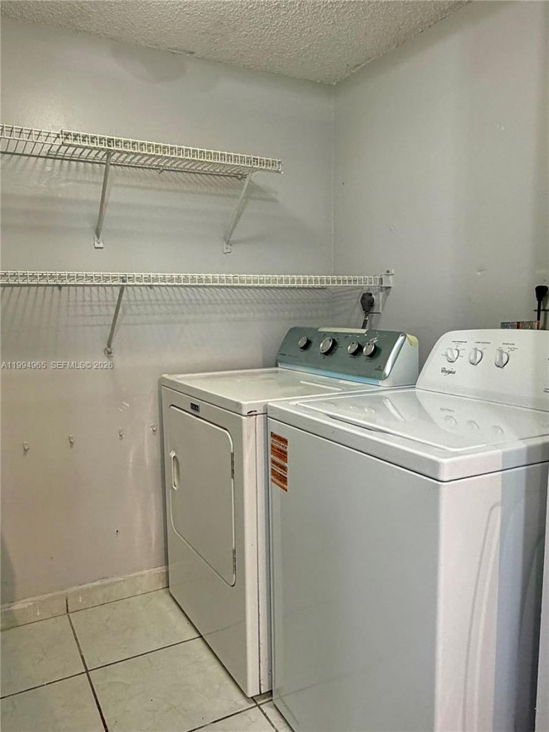 2075 SW 122nd Ave, Unit 209, Miami, FL 33175 Photo