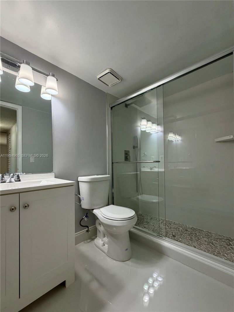 2075 SW 122nd Ave, Unit 209, Miami, FL 33175 Photo