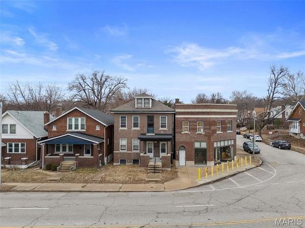 2203 McCausland Avenue , St Louis, MO 63143