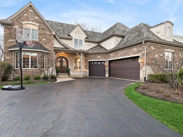 611 Ames Street , Libertyville, IL 60048