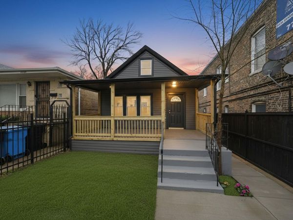 2226 W 51st Street, Chicago, IL 60609