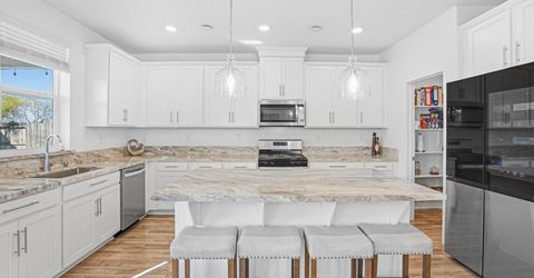 8629 Lakha Cir, Sacramento, CA 95828 Photo