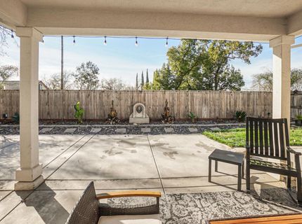 8629 Lakha Cir, Sacramento, CA 95828 Photo