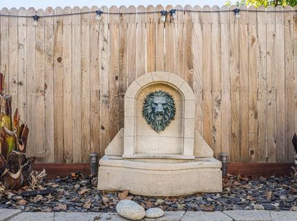 8629 Lakha Cir, Sacramento, CA 95828 Photo