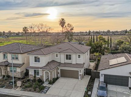 8629 Lakha Cir, Sacramento, CA 95828 Photo