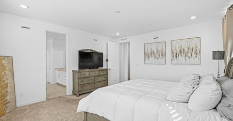 8629 Lakha Cir, Sacramento, CA 95828 Photo