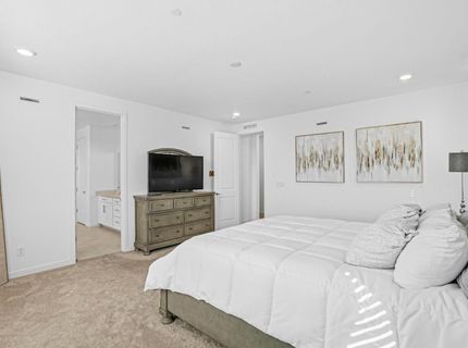 8629 Lakha Cir, Sacramento, CA 95828 Photo