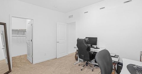 8629 Lakha Cir, Sacramento, CA 95828 Photo