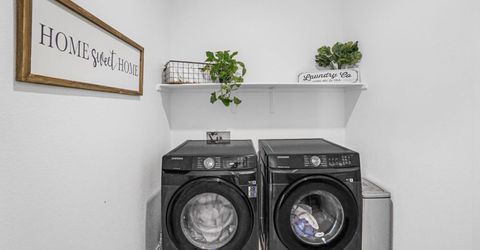 8629 Lakha Cir, Sacramento, CA 95828 Photo