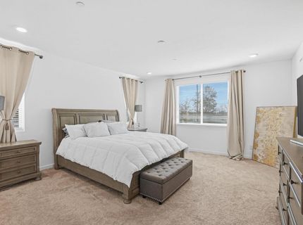 8629 Lakha Cir, Sacramento, CA 95828 Photo