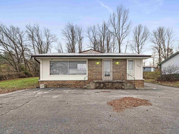 1324 Cannonsburg, Ashland, KY 41102