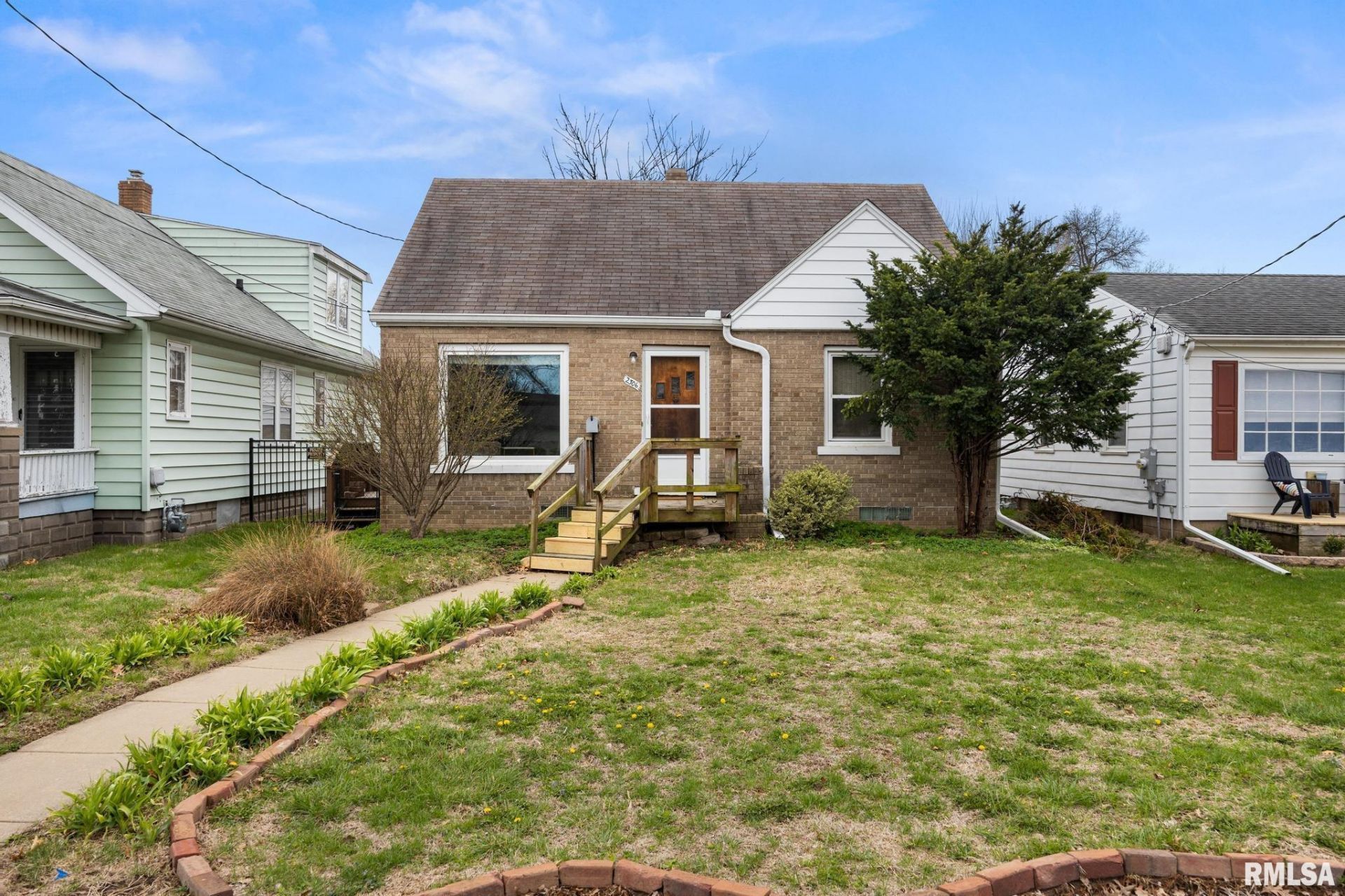 2306 Laura Avenue, West Peoria, IL 61604 Main Photo