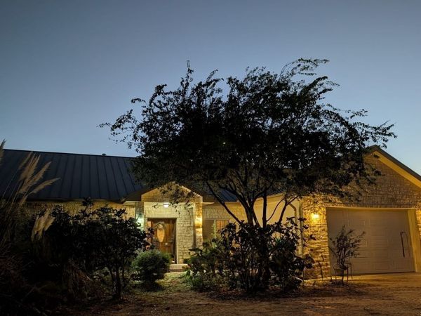 385 Silver Wings, Medina, TX 78055