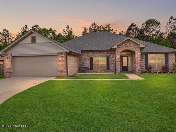6241 Roxanne Way, Biloxi, MS 39532