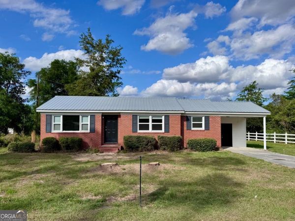 15 Dogwood Road, Hazlehurst, GA 31539