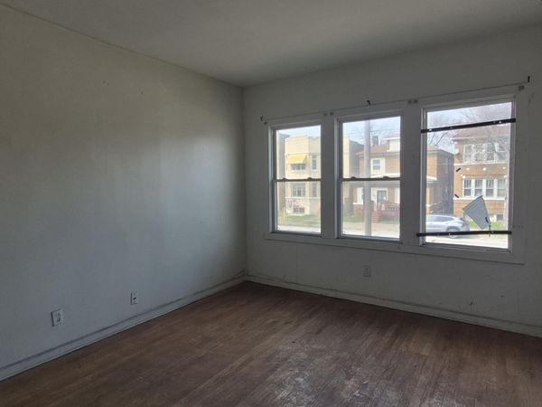 1113 W 11th Avenue, Gary, IN 46407