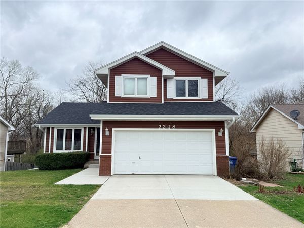 2248 E Park Avenue, Des Moines, IA 50320