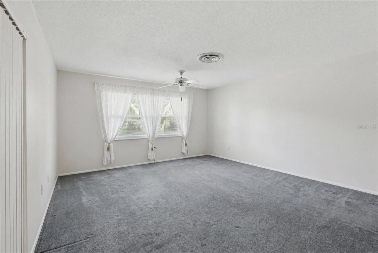 5361 San Juan Drive , Sarasota, FL 34235 Photo