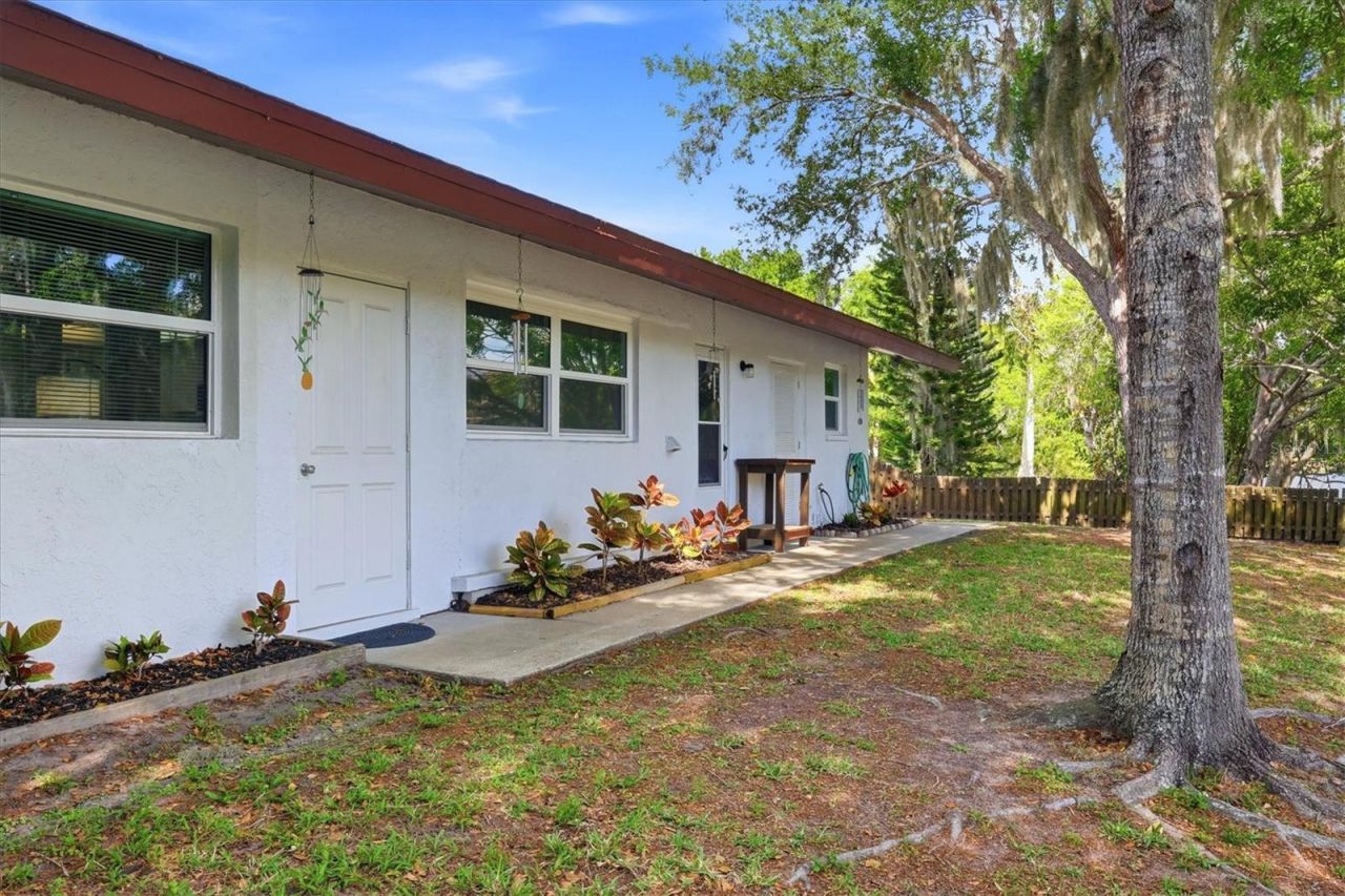 5361 San Juan Drive , Sarasota, FL 34235 Photo