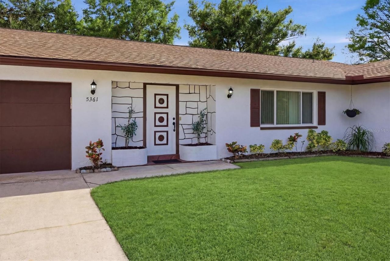 5361 San Juan Drive , Sarasota, FL 34235 Photo