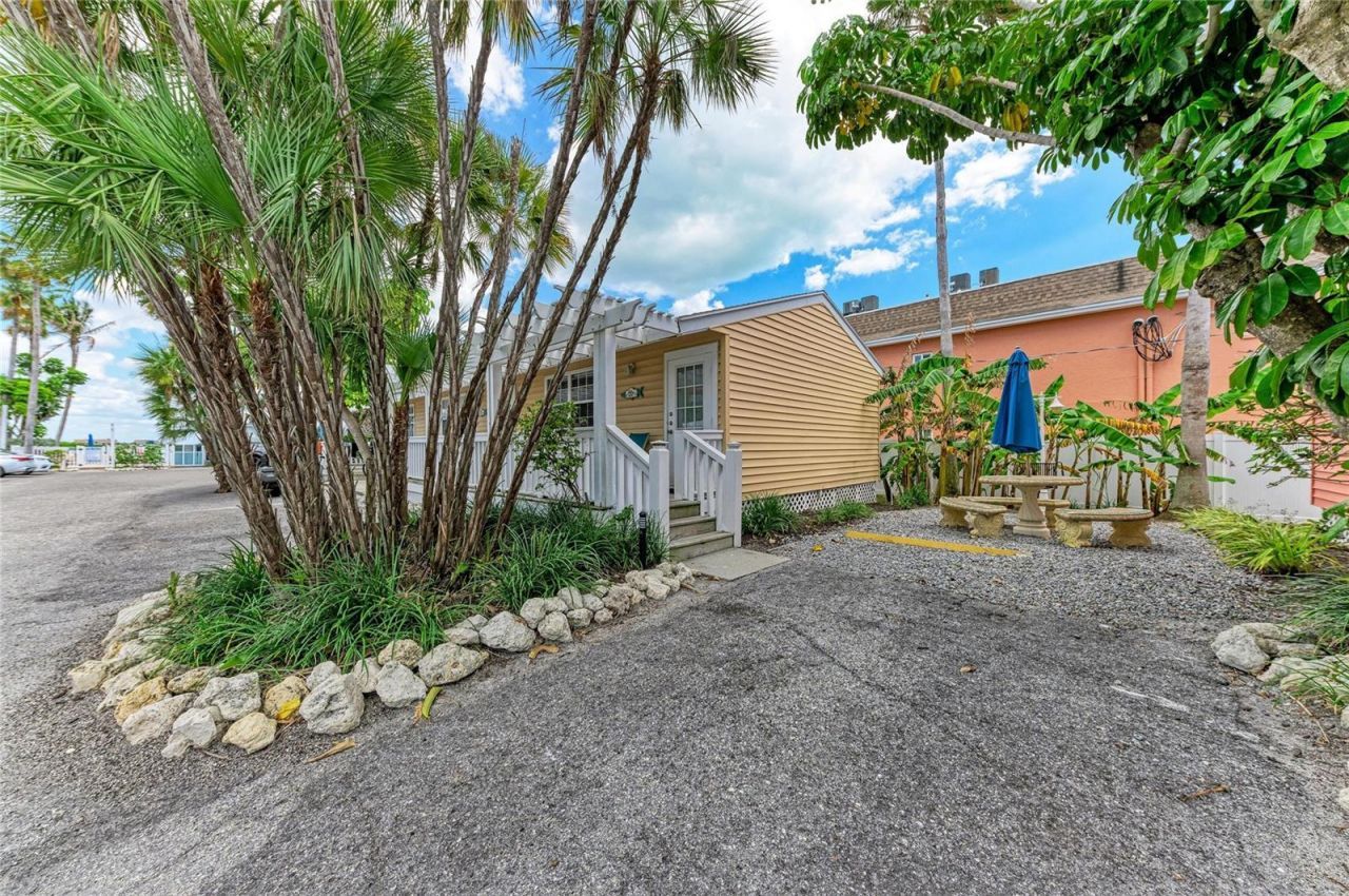 1603 Gulf Dr N, Unit 26, Bradenton Beach, FL 34217 Photo