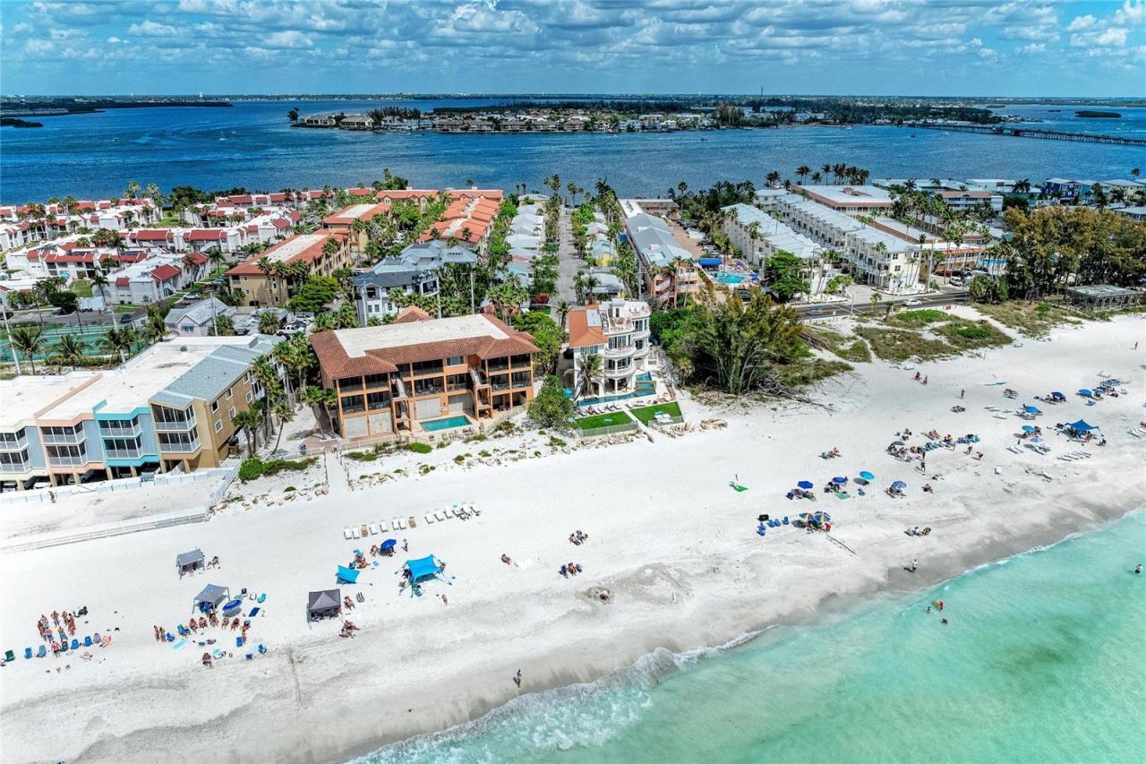 1603 Gulf Dr N, Unit 26, Bradenton Beach, FL 34217 Photo