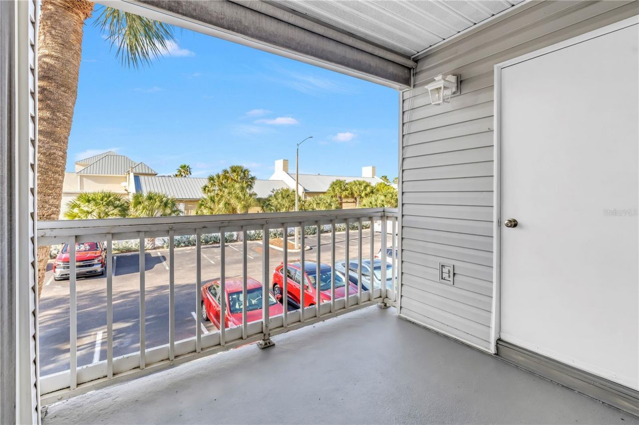 6939 Stones Throw Circle N, Unit 6206, Saint Petersburg, FL 33710 Photo