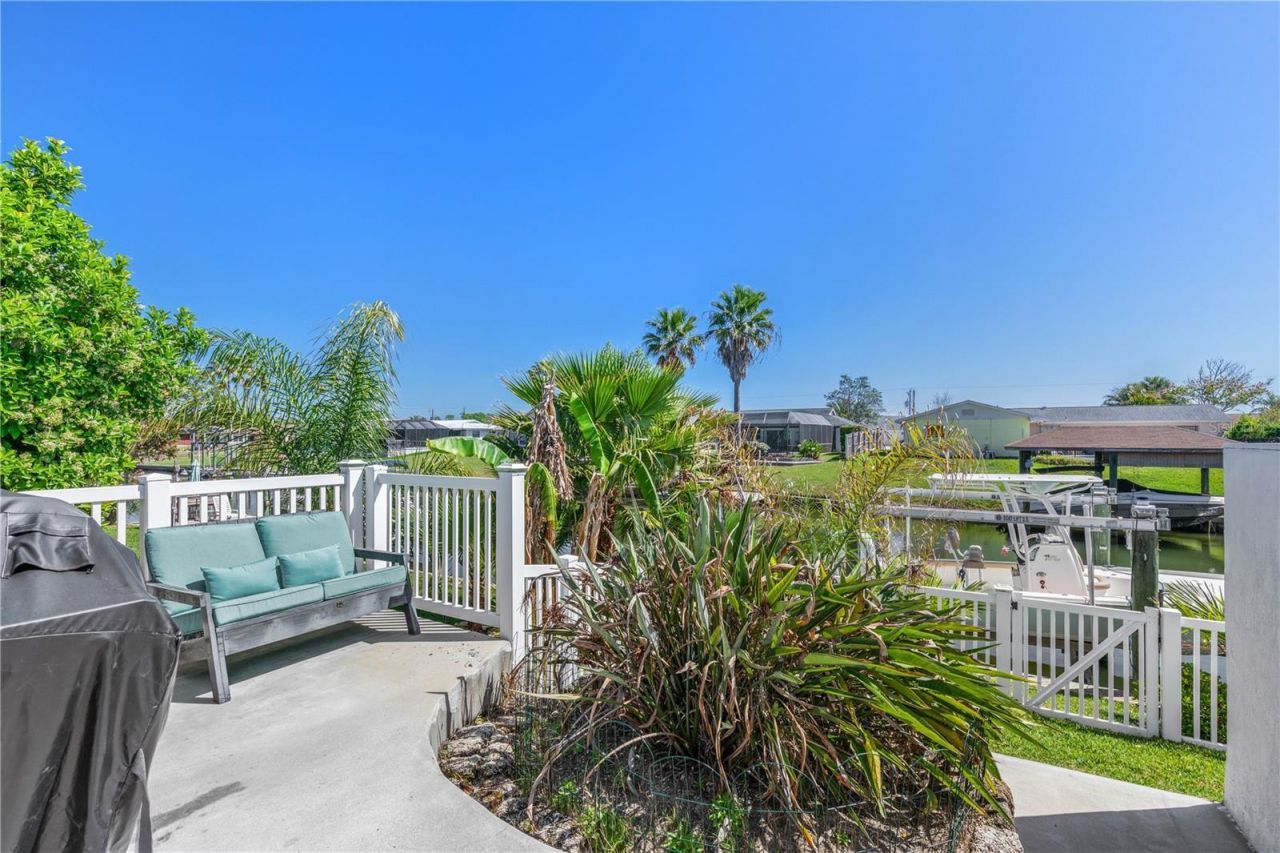 41 Christopher Court, Palm Coast, FL 32137 Photo