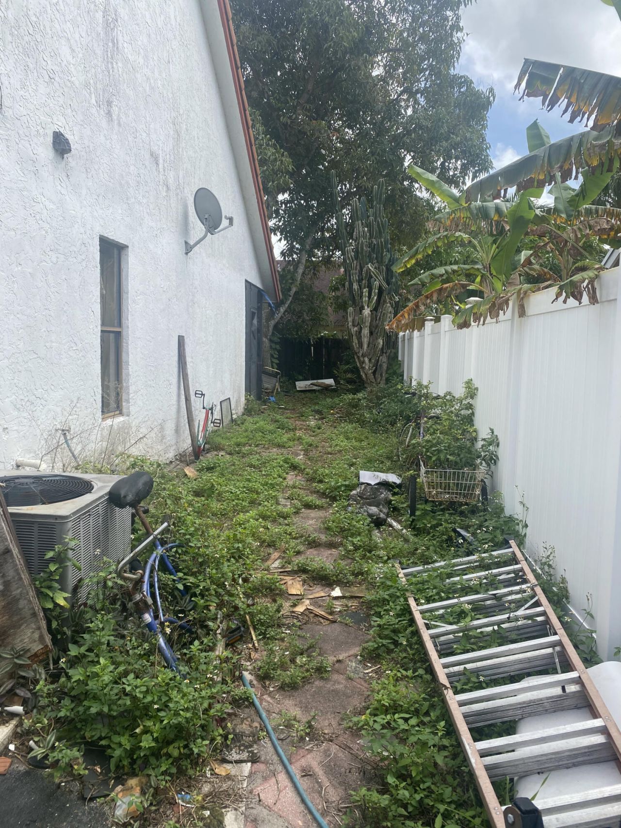 7350 NW 54th Court, Lauderhill, FL 33319 Photo