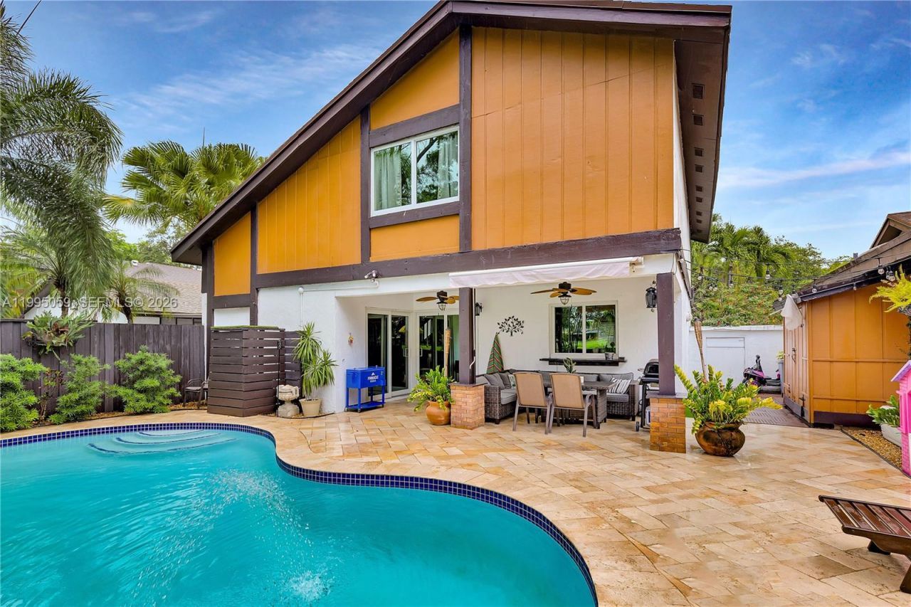 1610 W Sandpiper Cir, Pembroke Pines, FL 33026 Photo