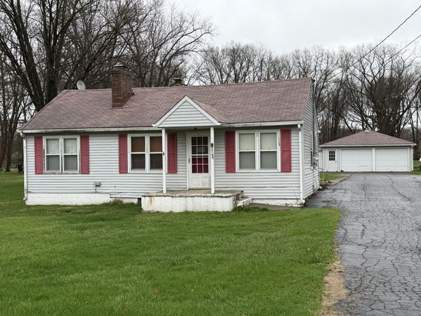 2945 Monnier Street , Portage, IN 46368