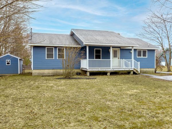 1806 Hammond Street, Hermon, ME 04401