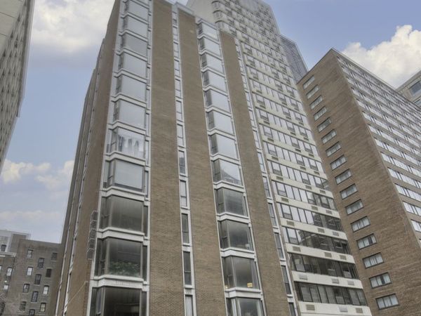 227 E Walton Place , Unit 8W, Chicago, IL 60611