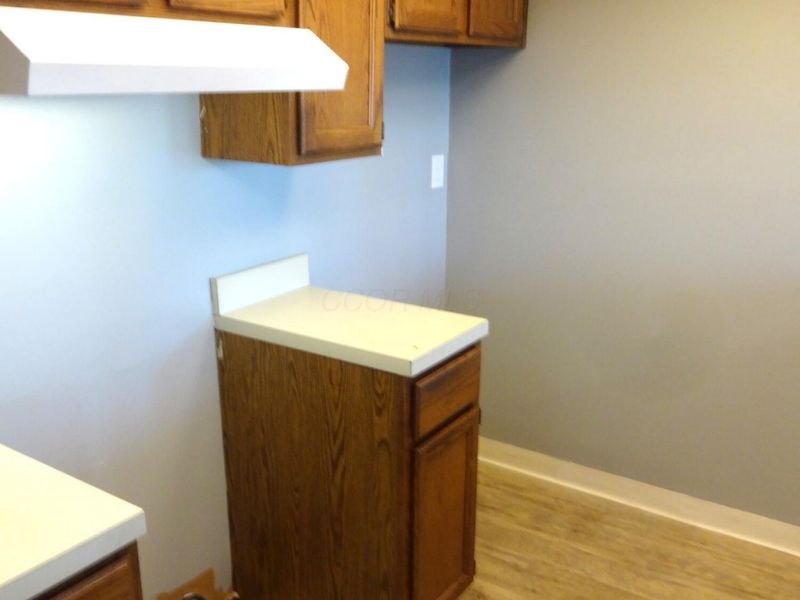 1444 Cliff Court, Unit 35, Columbus, OH 43204 Photo 11