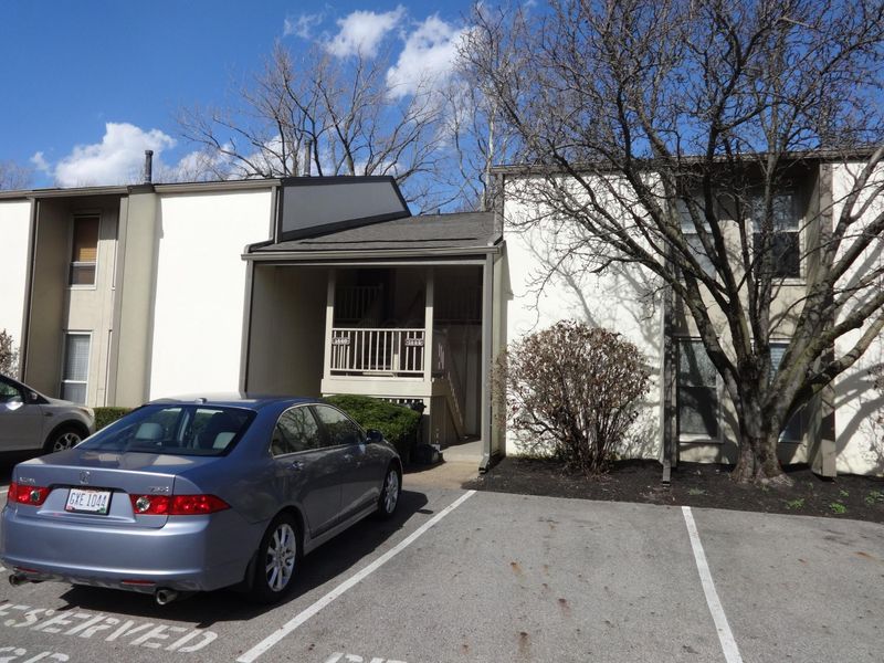 1444 Cliff Court, Unit 35, Columbus, OH 43204 Photo 5