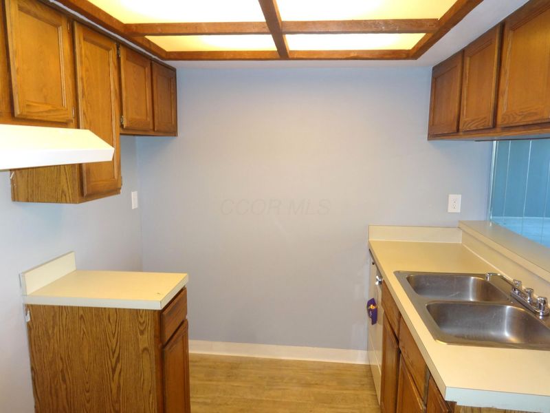 1444 Cliff Court, Unit 35, Columbus, OH 43204 Photo 9