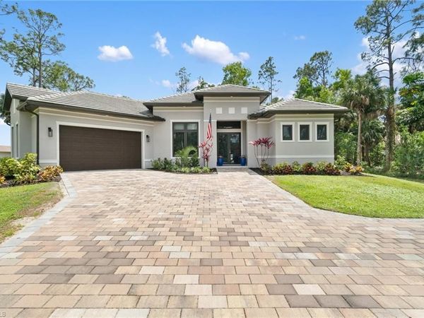3160 Safe Harbor DR , NAPLES, FL 34117