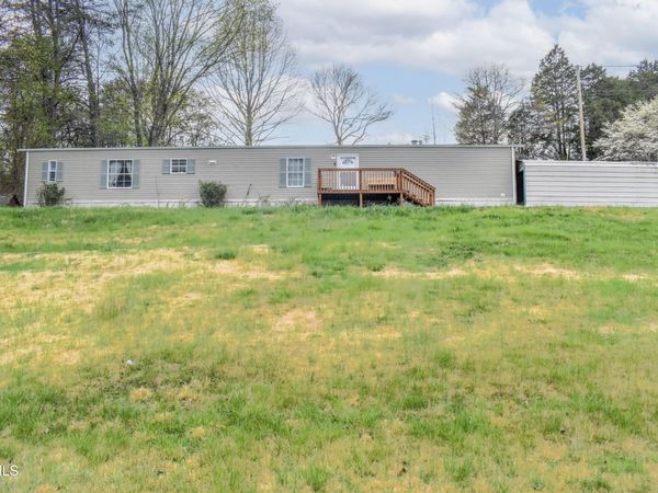 257 Hickory Hills Road, Church Hill, TN 37642