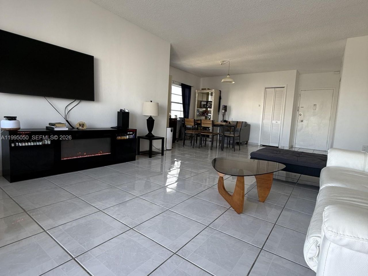 500 Bayview Dr , Unit 1031, Sunny Isles Beach, FL 33160 Photo