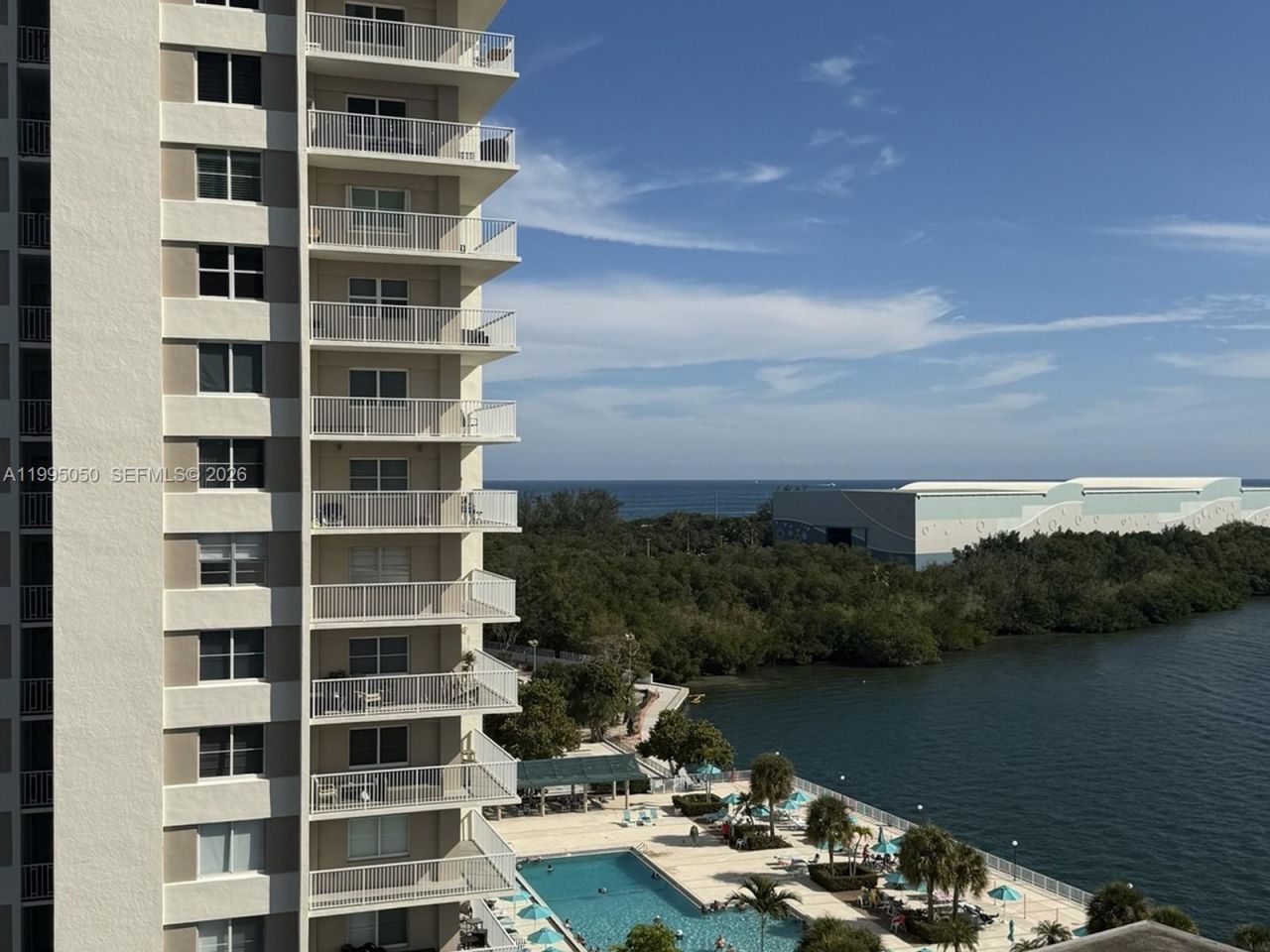 500 Bayview Dr , Unit 1031, Sunny Isles Beach, FL 33160 Photo