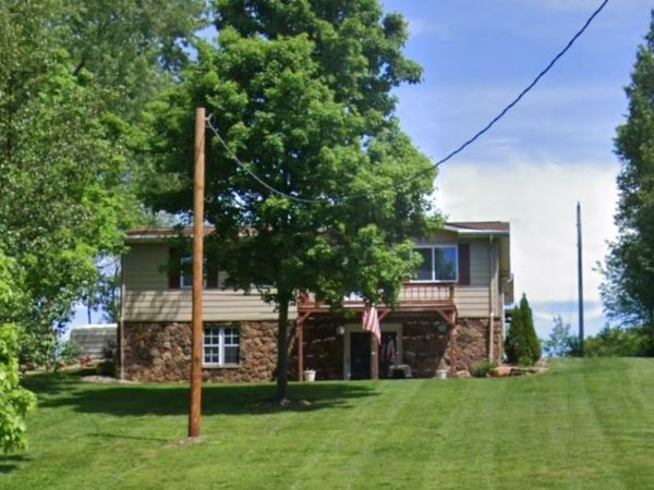 5383 E State Road 56 Road, Dubois, IN 47527