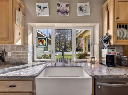 225 Durkin Drive, Lake Almanor, CA 00000 Photo