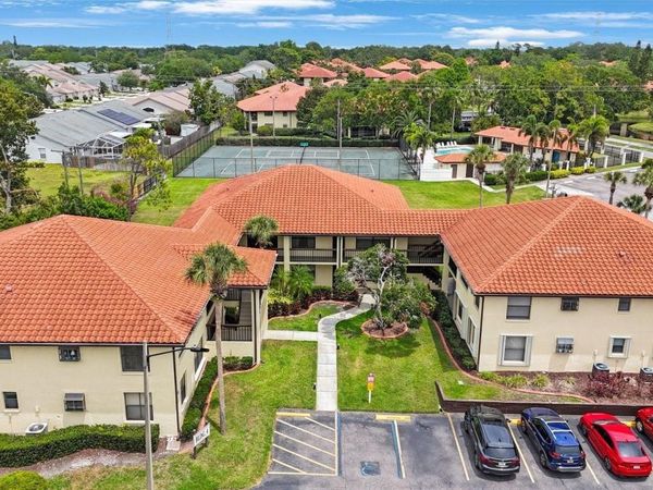 2511 HAMMOCK COURT , Unit 2511, CLEARWATER, FL 33761