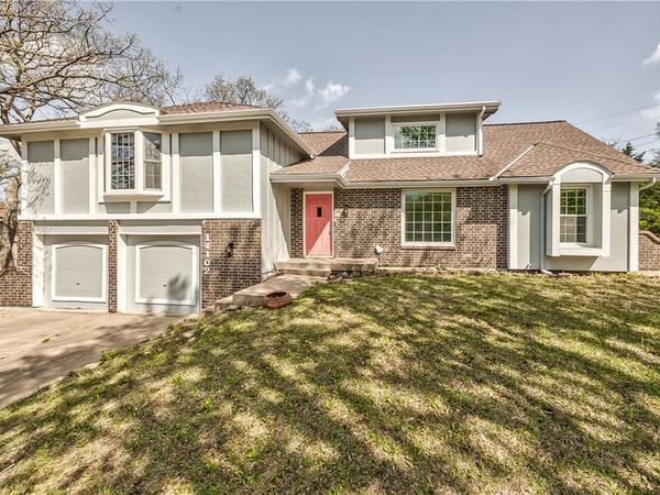 14102 W 69th Street, Shawnee, KS 66216