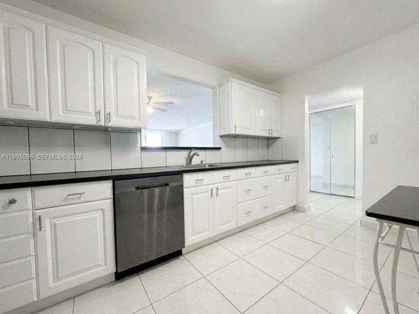 3800 S Ocean Dr , Unit 816, Hollywood, FL 33019