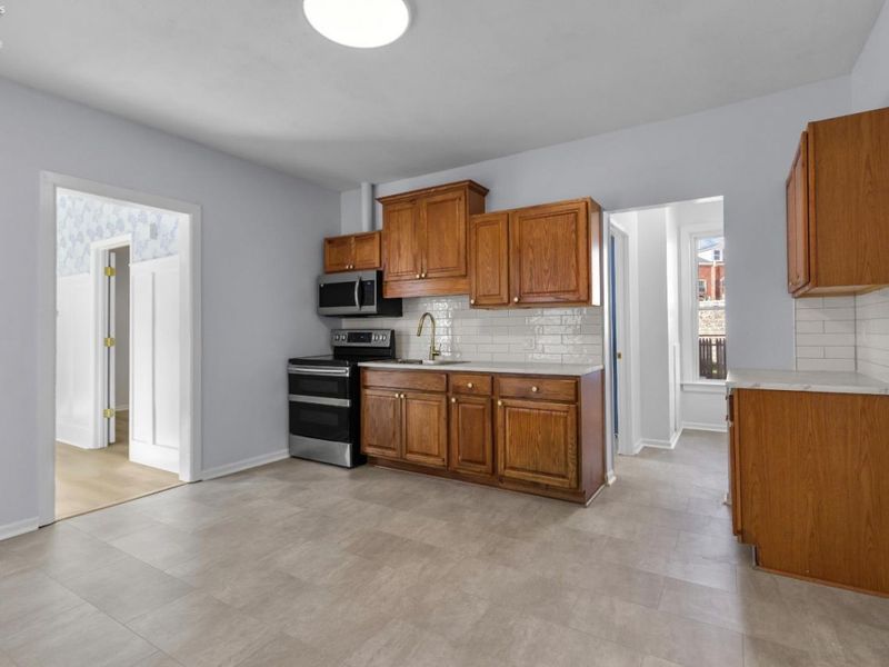 914 Hayes Avenue, Sandusky, OH 44870 Photo 12