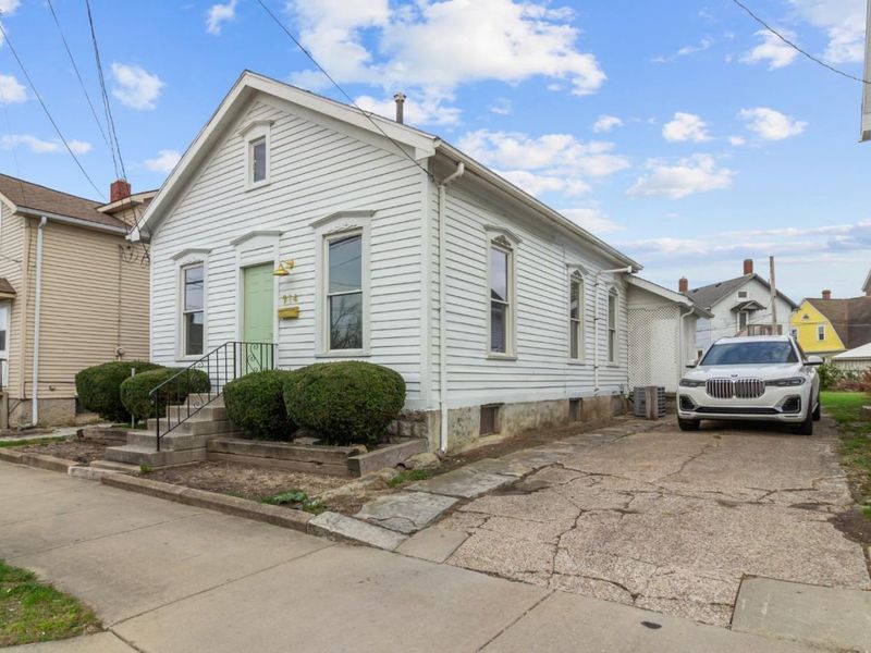 914 Hayes Avenue, Sandusky, OH 44870 Photo 2