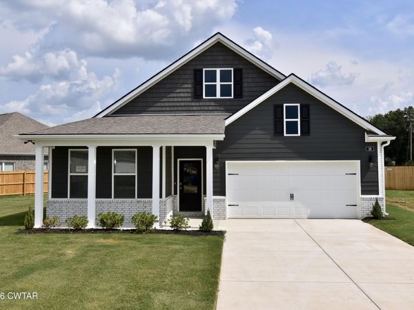 39 Kings Gate Cove, Jackson, TN 38305