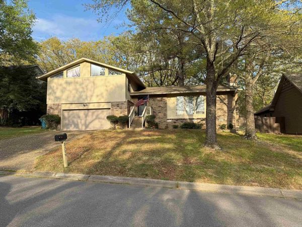 2700 Gristmill Road , Little Rock, AR 72227